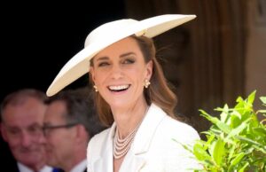 Kate Middleton apoya al Príncipe William en orden de liga después de haber desaparecido el año pasado Kate Middleton apoya al Príncipe William en orden de liga después de haber desaparecido el año pasado