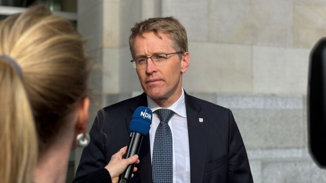 Prohibición de redes sociales: Daniel Günther proporciona críticas con avance | NDR.DE - Noticias

