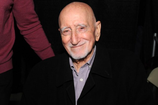 Dominic Chianese cantará y hablará de la "carrera a cuadros" en el show de Nueva York (exclusivo)

