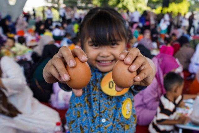 Pediatra: el consumo de alimentos saludables comienza desde casa

