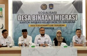 Socialización de inmigración Sukabumi de peligros PMI no procesales y TPPO en las aldeas fomentadas Socialización de inmigración Sukabumi de peligros PMI no procesales y TPPO en las aldeas fomentadas
