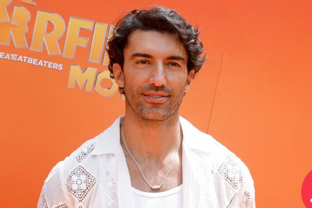 Justin Baldoni en vacaciones familiares después del rechazo del rechazo Justin Baldoni en vacaciones familiares después del rechazo del rechazo de Blake Lively (exclusivo)