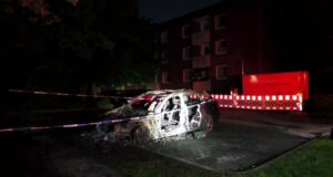 Posible serie de incendios en Leer: ocho autos en tres días Posible serie de incendios en Leer - Siete autos en tres días | NDR.DE - Noticias - Baja Sajonia