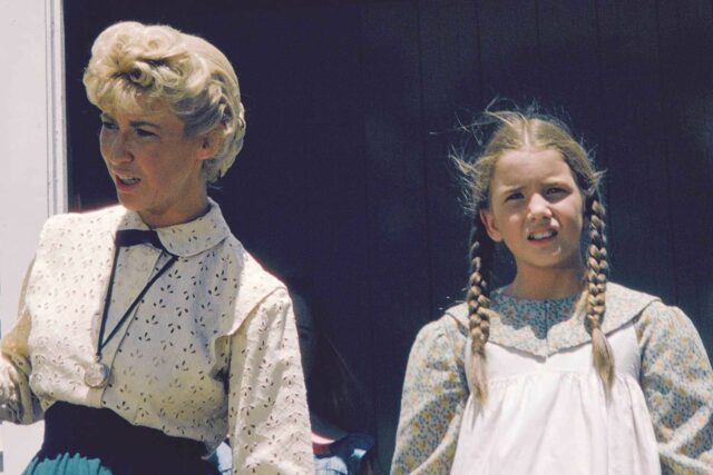 Charlotte Stewart elogia a la costa de 9 años "Little House" Melissa Gilbert

