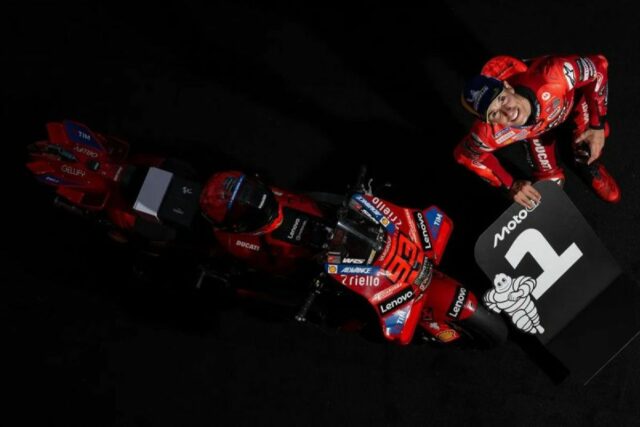 Marc Márquez First Finis a MotoGp Italia 2025 en el Marc Márquez First Finis a MotoGp Italia 2025 en el circuito Mugello