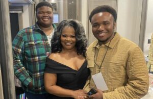 Todos en hijos Shalon, Jonathan y David Todos en hijos Shalon, Jonathan y David