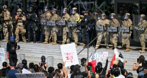 Ubicación actual en Los Ángeles: "Trump quiere provocar" Ubicación actual en Los Ángeles: "Trump quiere provocar"