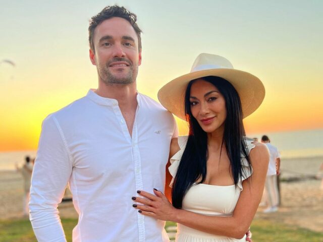 Por qué Nicole Scherzinger, el prometido de Thom Evans no proporciona matrimonio


