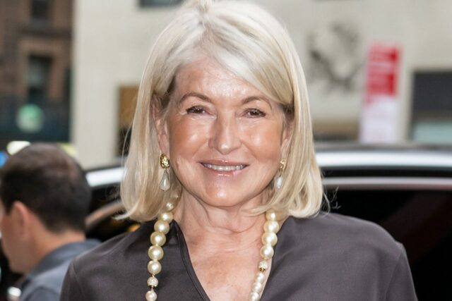 Martha Stewart llevaba un set correspondiente pulido, obtener el look

