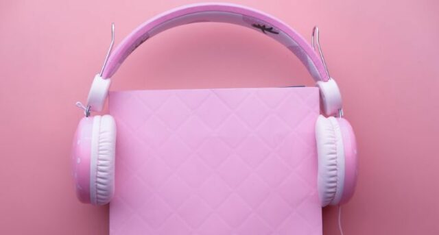 More Than 50% of Americans Have Listened to An Audiobook: Latest Data on Audiobook Trends