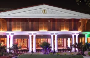 Día de la Formación Telangana celebrado en Raj Bhavan, Oficinas de Cong, BJP, BRS Telangana Formation Day: Governor Jishnu Dev Varma unfurled National Flag at Raj Bhavan