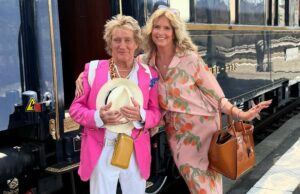 Rod Stewart y Penny Lancaster celebran su 18 aniversario de bodas: Fotos Rod Stewart y Penny Lancaster celebran su 18 aniversario de bodas: Fotos