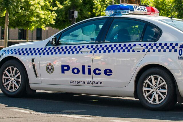 La estrella de la 'bella y el geek' acusado del La estrella de la 'bella y el geek' acusado del asesinato de la pareja: informes