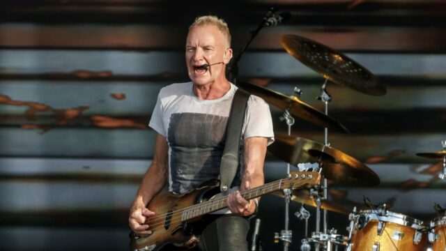 "Inglés" en Kiel: Weltstar Sting inspira 20,000 fanáticos en el SHMF


