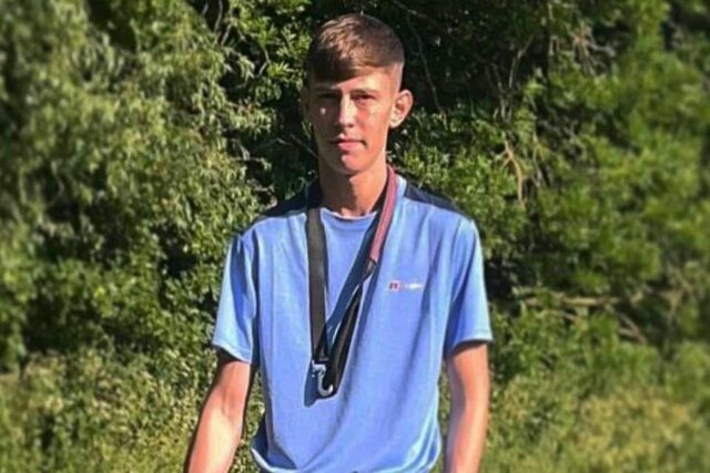 Hombre, de 20 años, encontrado muerto después de ahogarse en el río en Inglaterra, recuerde a la familia

