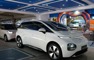 ¿Qué tan exitoso es la venta de Wuling Cloud EV después de un año en Indonesia?