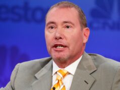 Jeffrey Gundlach de DoubleLine no ve más recortes de tipos de la Fed bajo Jerome Powell
| Jeffrey Gundlach de DoubleLine no ve más recortes de tipos de la Fed bajo Jerome Powell
|