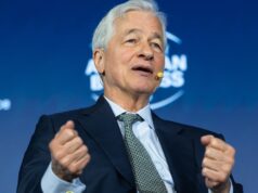 JPMorgan Chase contribuirá con 1.000 dólares a las “cuentas Trump”
| JPMorgan Chase contribuirá con 1.000 dólares a las “cuentas Trump”
|