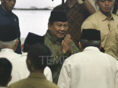 Prabowo no aceptó la invitación al centenario de NU
| Prabowo no aceptó la invitación al centenario de NU
|