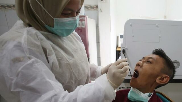 MK pide al gobierno que cree una organización profesional única para los trabajadores de la salud

 | 