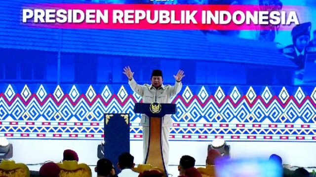 Prabowo quiere que cada nueva escuela tenga un campo de fútbol

