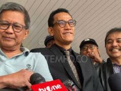 El campamento de Roy Suryo demanda a MK por difamación
| El campamento de Roy Suryo demanda a MK por difamación
|