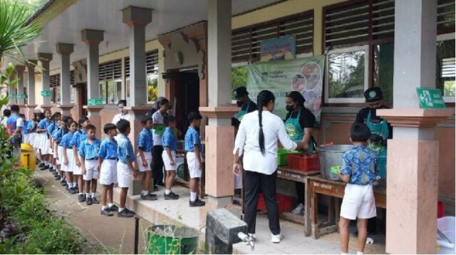 Nicole Jizhar y los tres pilares de la sostenibilidad

 | 