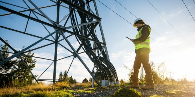 12 trabajos en crecimiento y bien remunerados que no requieren un título universitario

 | Careers,jobs,careers,no-college-degree,high-paying,high-paying-job,changing-workplace-big-bet