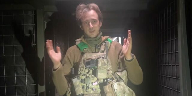 Ucrania: lo que lleva un operador de drones, desde un arma hasta gafas de sol

 | Military & Defense,ukraine,drone,drone-warfare,russia,warfare-big-bet