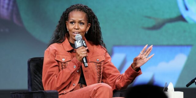 Personas, celebridades y políticos sorprendentes que ganaron premios Grammy

 | Entertainment,features,grammy-awards,awards,celebrities,grammys