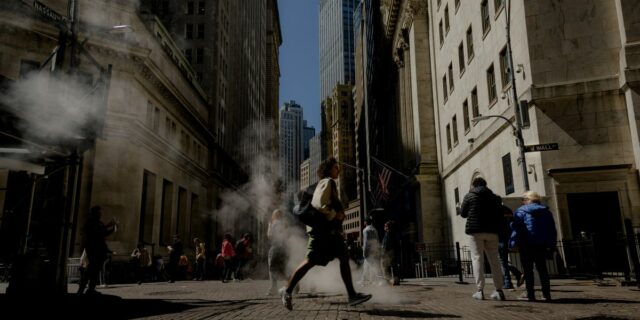 La quiebra de First Brands genera cargos de fraude contra La quiebra de First Brands genera cargos de fraude contra su fundador
| Finance,Law,bankruptcy,bankruptcy-watch,fraud,business,finance,wall-street,law,credit-debt-and-loans,automotive-industry,jamie-dimon,ubs,jefferies