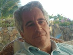 La demanda de las víctimas de Epstein contra el Bank of America puede avanzar: juez
| Law,Finance,Politics,jeffrey-epstein,bank-of-america,bank-of-new-york-mellon,lawsuit,law,crime,sexual-assault,legal-issues,banks,scandals La demanda de las víctimas de Epstein contra el Bank of America puede avanzar: juez
| Law,Finance,Politics,jeffrey-epstein,bank-of-america,bank-of-new-york-mellon,lawsuit,law,crime,sexual-assault,legal-issues,banks,scandals