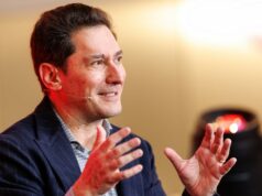 Blackstone Exec comparte cinco preguntas que los directores ejecutivos deberían hacerse sobre el uso de la IA
| Finance,blackstone,ai Blackstone Exec comparte cinco preguntas que los directores ejecutivos deberían hacerse sobre el uso de la IA
| Finance,blackstone,ai