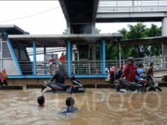 Lista de ajustes de ruta de Transjakarta debido a las inundaciones Lista de ajustes de ruta de Transjakarta debido a las inundaciones