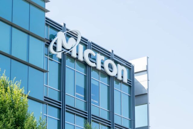 Las acciones de Micron suben mientras la empresa busca sacar provecho del mercado 'desesperado'

 | 