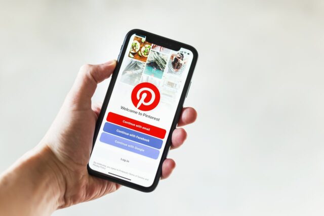 Pinterest recorta empleos y espacios de oficina al centrarse en las funciones de la IA

 | 