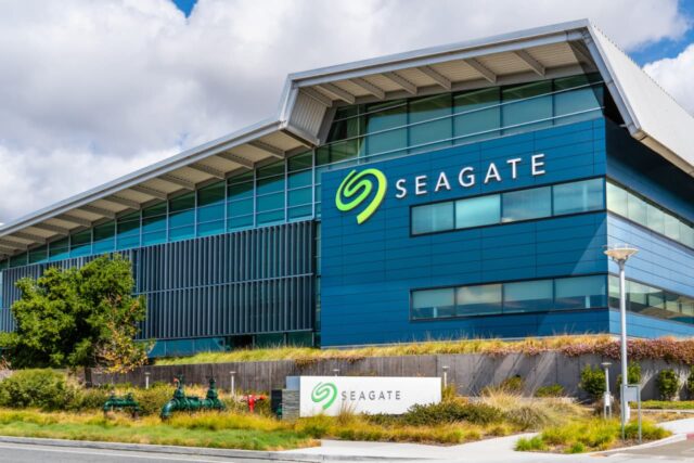 Micron y otras acciones de chips experimentan un fuerte aumento después de estos comentarios

 | 