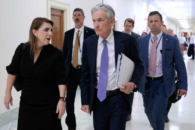 Todo el mundo está esperando los fuegos artificiales políticos de Todo el mundo está esperando los fuegos artificiales políticos de la conferencia de prensa de Powell. Esto es lo que puede esperar.
|