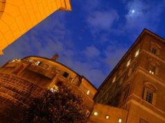 El Banco del Vaticano hace su primera incursión en los índices bursátiles, allanando el camino para posibles lanzamientos de ETF
| El Banco del Vaticano hace su primera incursión en los índices bursátiles, allanando el camino para posibles lanzamientos de ETF
|