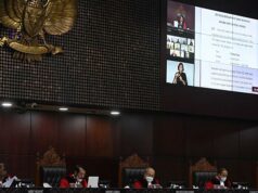 Razones por las que el Tribunal Constitucional rechaza el juicio por matrimonio interreligioso
| Razones por las que el Tribunal Constitucional rechaza el juicio por matrimonio interreligioso
|