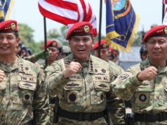 El KRI Canopus-936 de fabricación alemana ingresa oficialmente a la flota de la Armada de Indonesia
| El KRI Canopus-936 de fabricación alemana ingresa oficialmente a la flota de la Armada de Indonesia
|