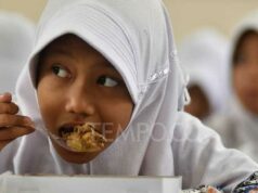 Prabowo pide a KSP que recopile videoclips de críticas a MBG
| Prabowo pide a KSP que recopile videoclips de críticas a MBG
|