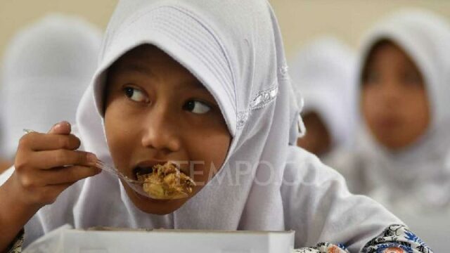 Prabowo pide a KSP que recopile videoclips de críticas a MBG

 | 