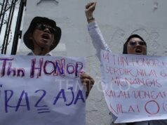 Profesor honorario se queja ante la RPD de la dificultad de convertirse en PPPK
| Profesor honorario se queja ante la RPD de la dificultad de convertirse en PPPK
|