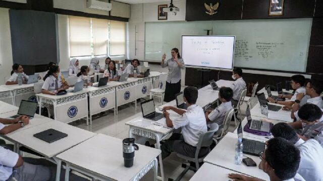 Mañana se abre la selección del director del Colegio Garuda, Mañana se abre la selección del director del Colegio Garuda, aquí están las condiciones
|