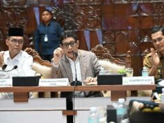 Debate sobre proyecto de ley sobre cambio climático que se combinará con ley ambiental
| Debate sobre proyecto de ley sobre cambio climático que se combinará con ley ambiental
|