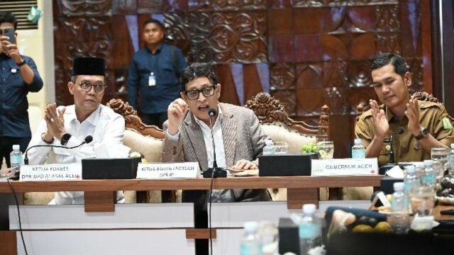 Debate sobre proyecto de ley sobre cambio climático que se combinará con ley ambiental

 | 