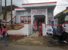 ¿Cómo participan los militares en el desarrollo de la Cooperativa Roja y Blanca?
| ¿Cómo participan los militares en el desarrollo de la Cooperativa Roja y Blanca?
|