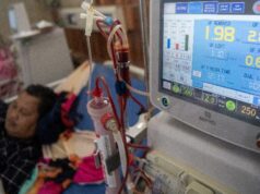 Decenas de pacientes en diálisis pierden el acceso al tratamiento
| Decenas de pacientes en diálisis pierden el acceso al tratamiento
|