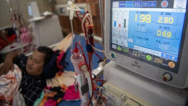 Decenas de pacientes en diálisis pierden el acceso al tratamiento

 | 